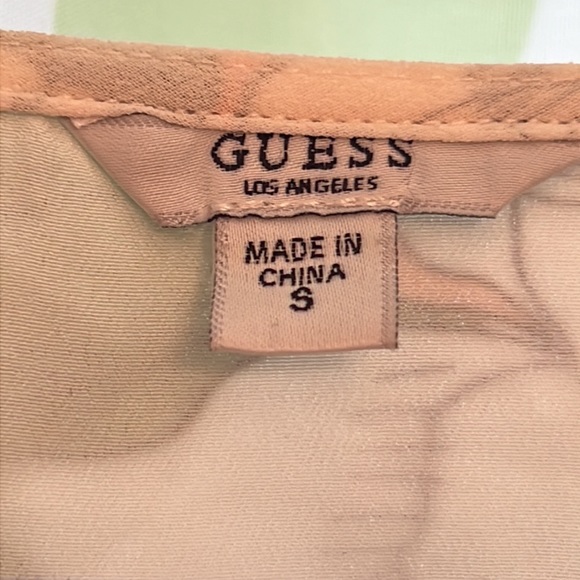 Guess Long Sleeve Blouse Women’s Size Small V Neck Ruched Crop Shirt - Picture 12 of 15